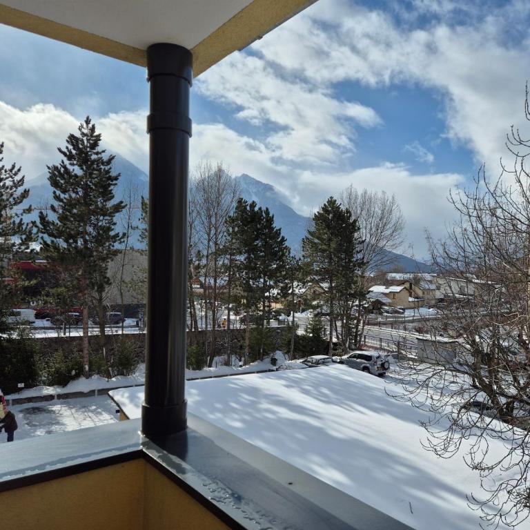Joli T2 classé 2 étoiles avec coin cabine Briançon centre proche télécabine - Appartement 2 Chambres - 2