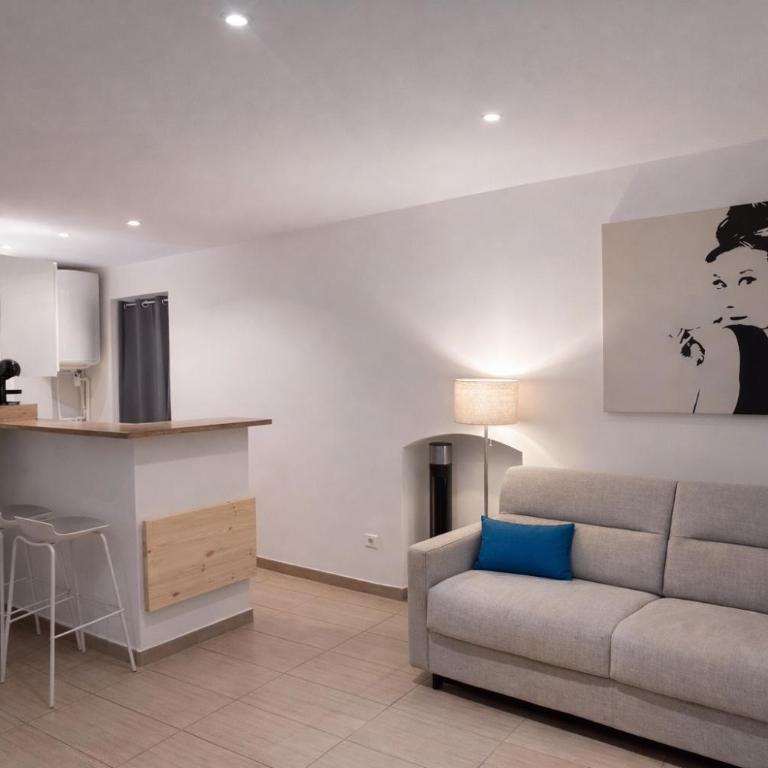 Studio vue mer - Centre Ajaccio - 150 m cœur de ville - Apartamento de 1 dormitorio - 10