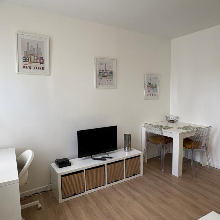 Le nouveau 4 chemins - St Vincent - Monolocale con Divano-Letto - 4