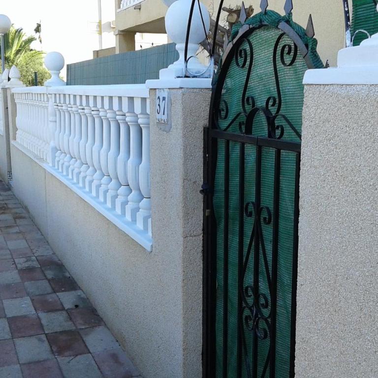Apartement à La Mata - Apartamento - Planta baja - 28