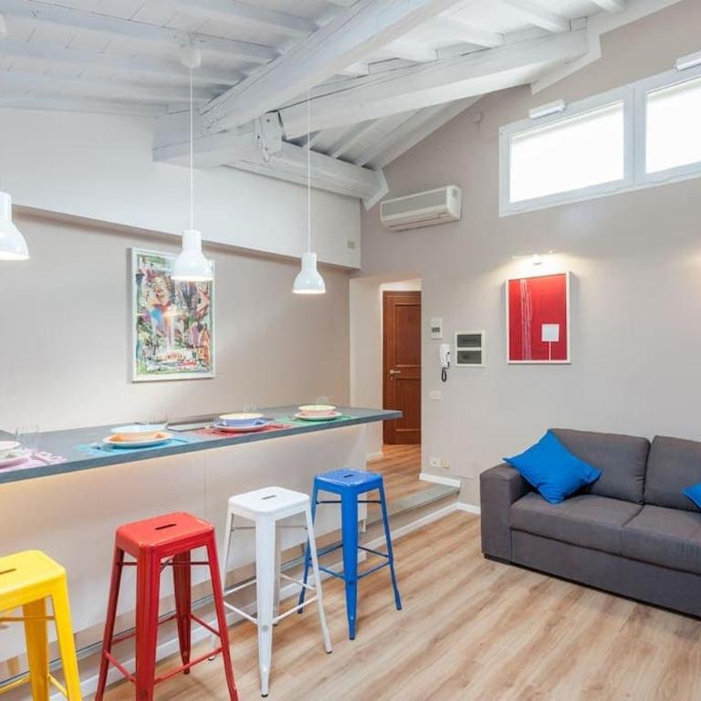 Raffaello Charming Apartment Near Duomo Square - Appartamento con 2 Camere da Letto - 3