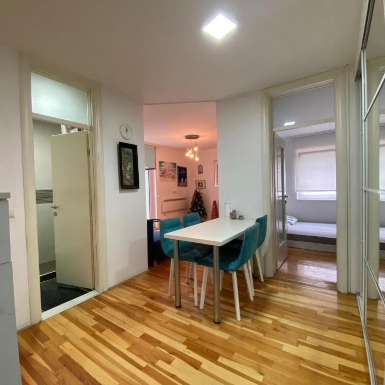 Urban Nest Apartment - Apartman sa 2 Spavaće Sobe - 4
