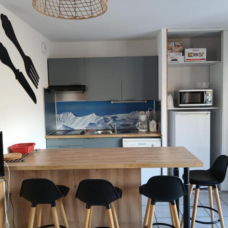 Grand duplex 6 a 8 pers 3 ch 2 sdb - Appartement 3 Chambres avec Vue sur la Montagne - 11