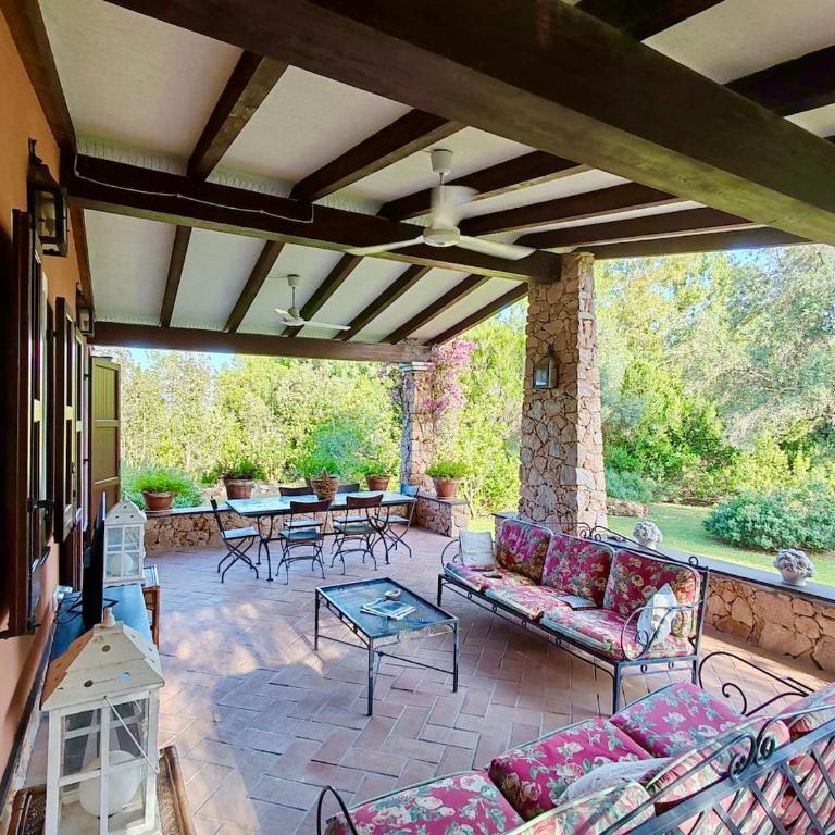 Charming Cottage with Private Garden near Nora & Chia - Villa - 10