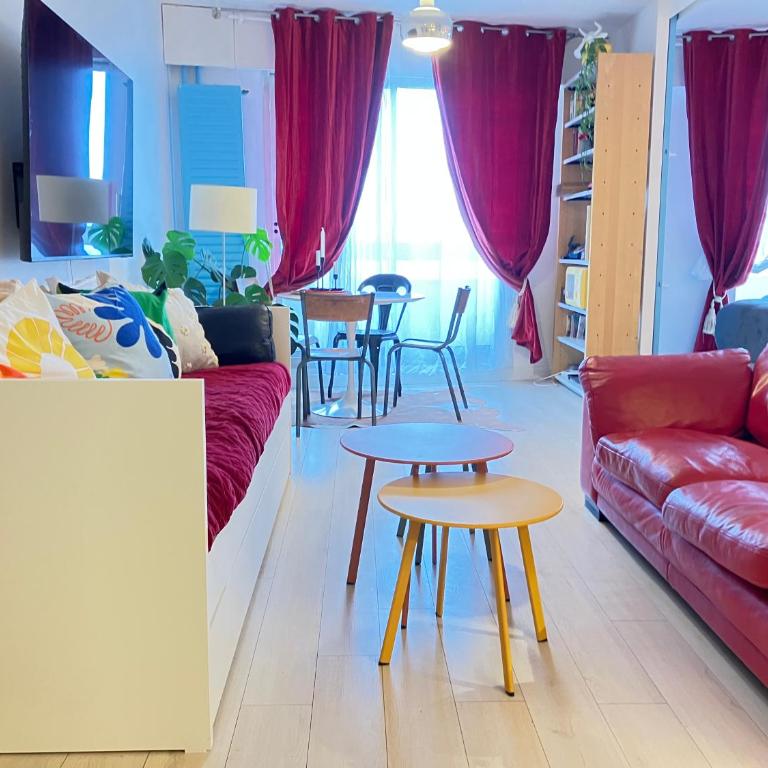 Appartement très haut avec Piscine, sauna, salle de sport et solarium - Appartement 1 Chambre - 70