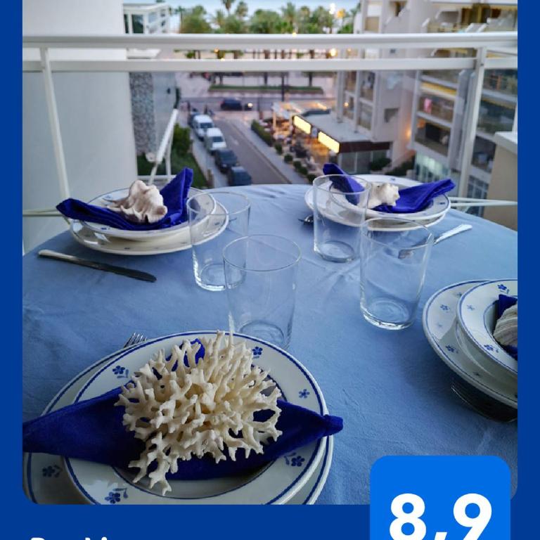 Salou Seafront - Three-Bedroom Apartment - 2