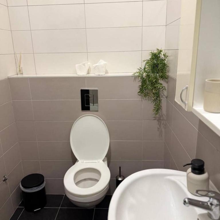 ADAIST Apartments Budva Free Parking & Balcony - Apartman sa 2 Spavaće Sobe - 14