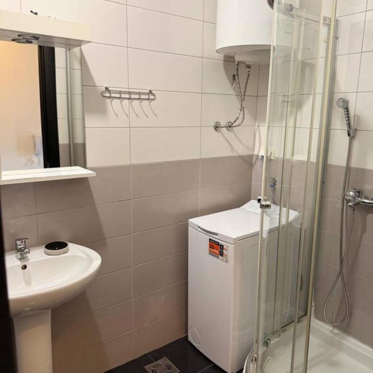 ADAIST Apartments Budva Free Parking & Balcony - Apartman sa 2 Spavaće Sobe - 16