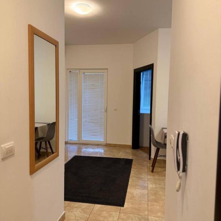 ADAIST Apartments Budva Free Parking & Balcony - Apartman sa 2 Spavaće Sobe - 18