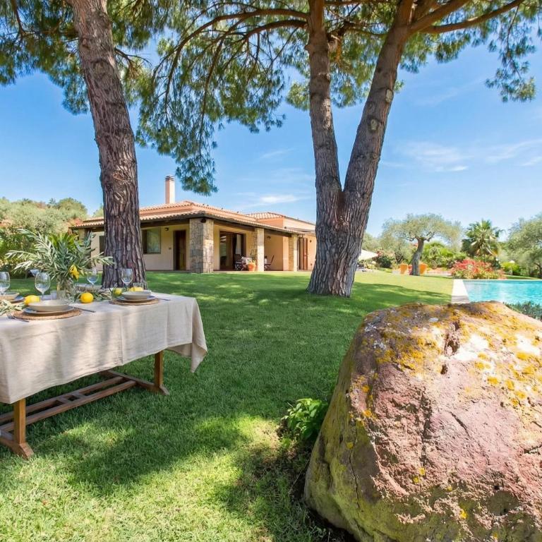 Villa Luna Smeralda ad Alghero villa con piscina ad uso esclusivo per 8 persone - Villa con Piscina Privata - 70