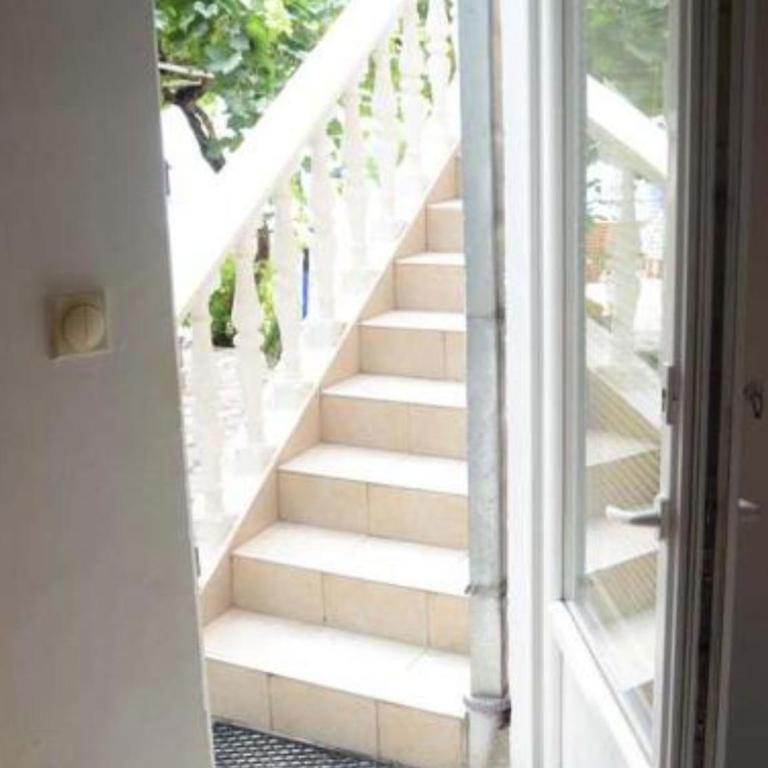 Apartments Roza - Standard Double Room - 6