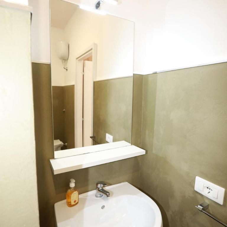 Unique Stay Bologna - Camera Familiare Superior - 24