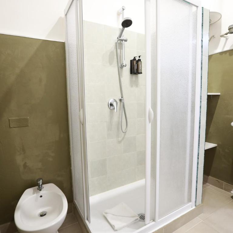 Unique Stay Bologna - Camera Familiare Superior - 28