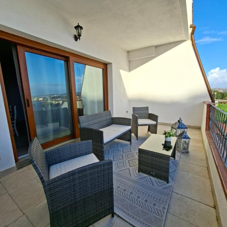 MiraMare, wonderful apartment with a sea view! - Three-Bedroom Apartment - 4