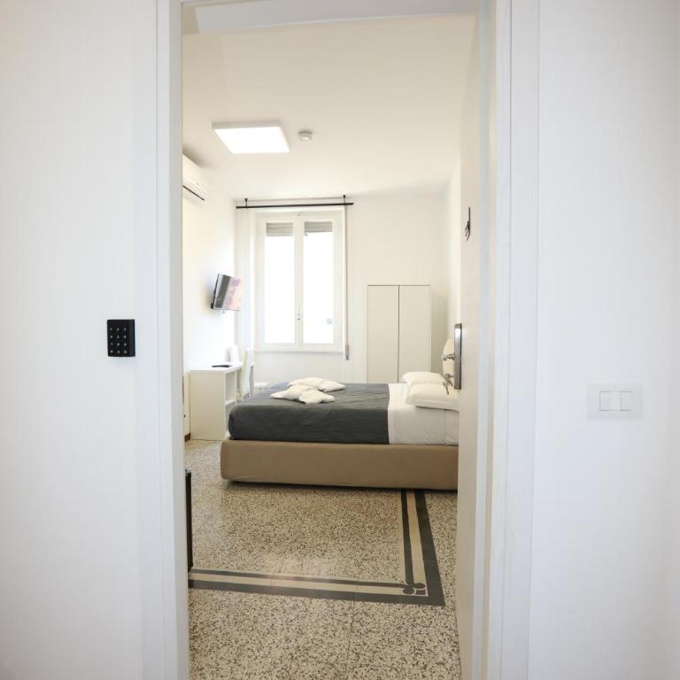 Unique Stay Bologna - Camera Matrimoniale Superior - 17