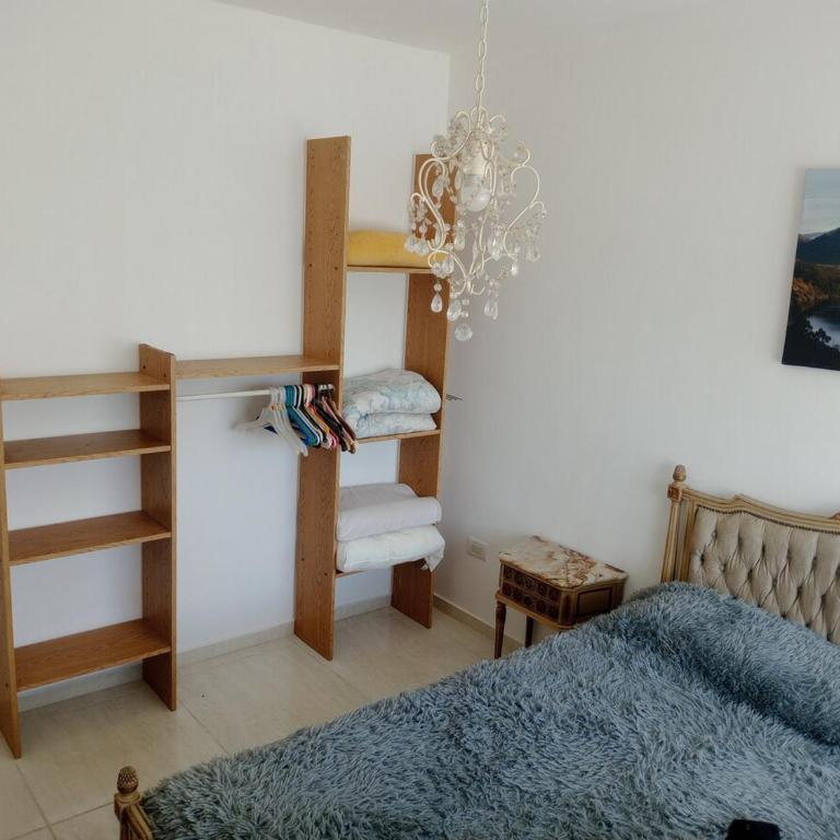 Alquiler Temporario M E - Two-Bedroom House - 28