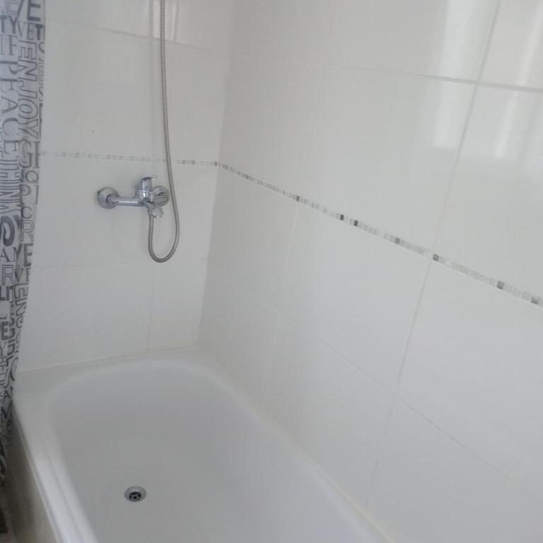 Alquiler Temporario M E - Two-Bedroom House - 22