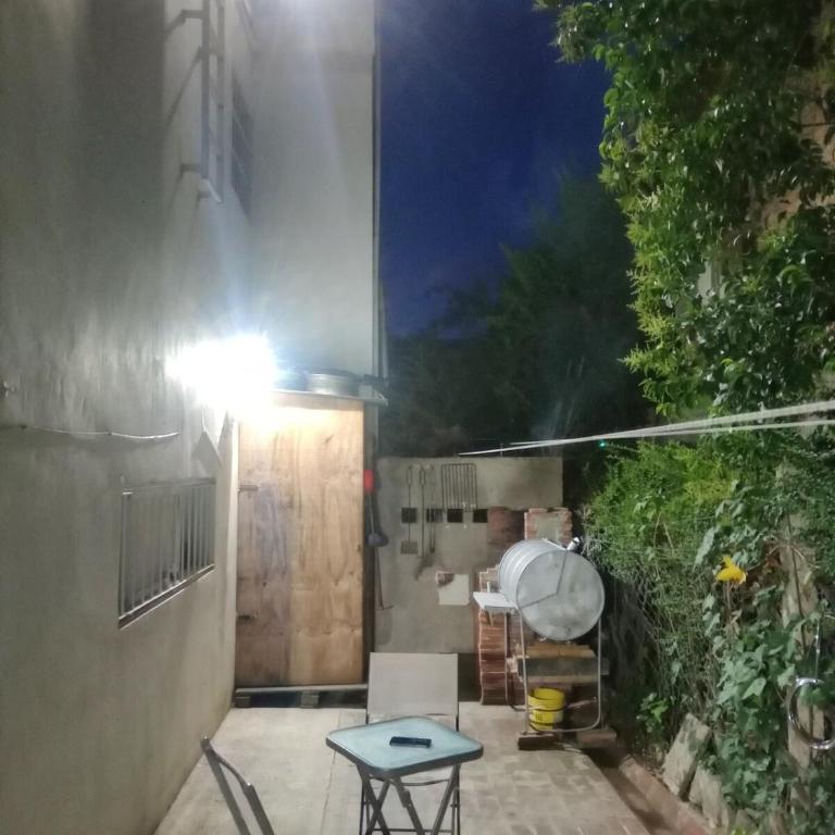 Alquiler Temporario M E - Two-Bedroom House - 15