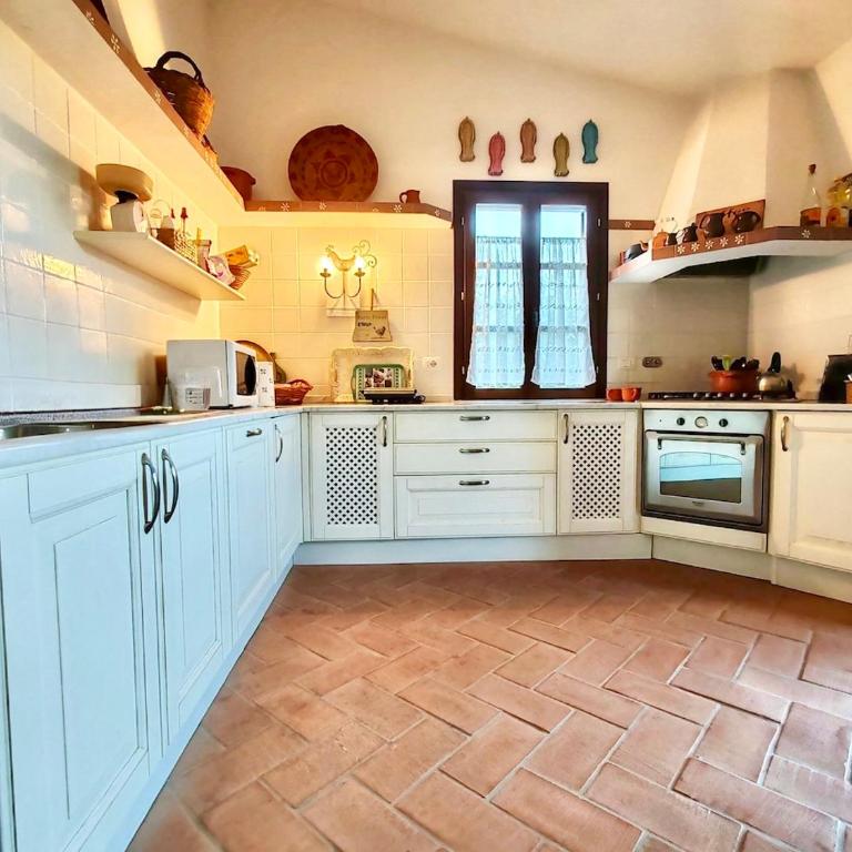 Charming Cottage with Private Garden near Nora & Chia - Villa - 31