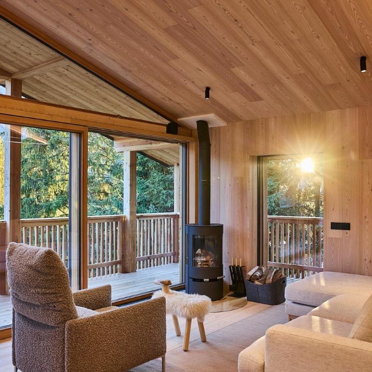 Eagle & Marmot, Carezza Dolomites - Three-Bedroom Chalet - 4