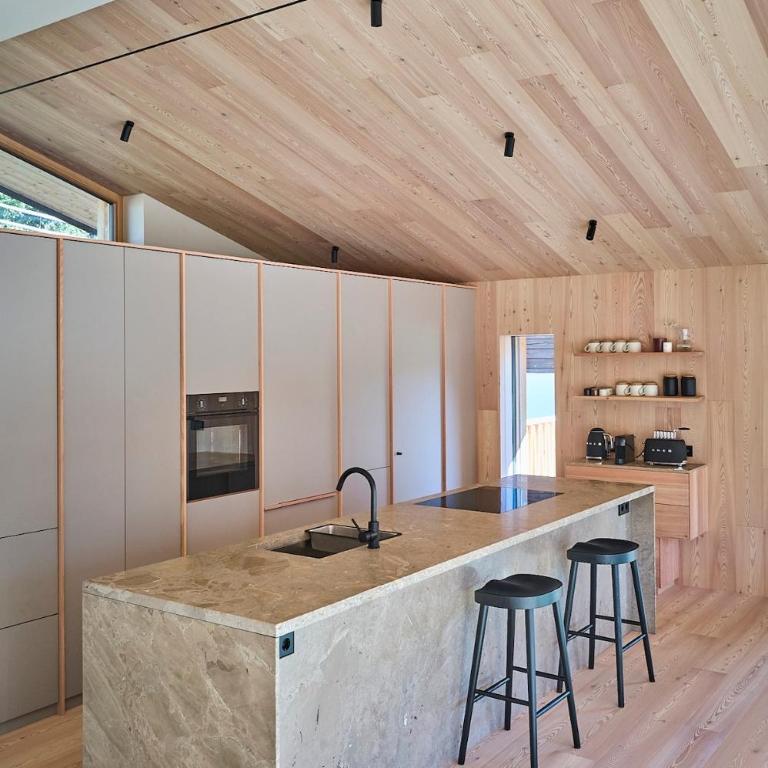 Eagle & Marmot, Carezza Dolomites - Three-Bedroom Chalet - 16