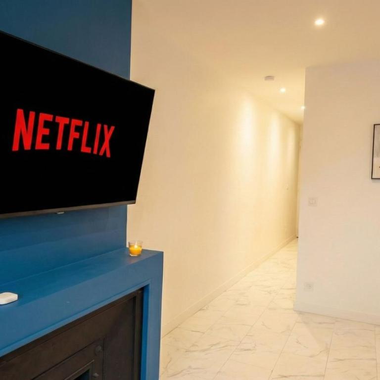 LE 21 - Suite SPA Premium - Jacuzzi Privatif & Vue Rhône - Appartement 1 Chambre - 17