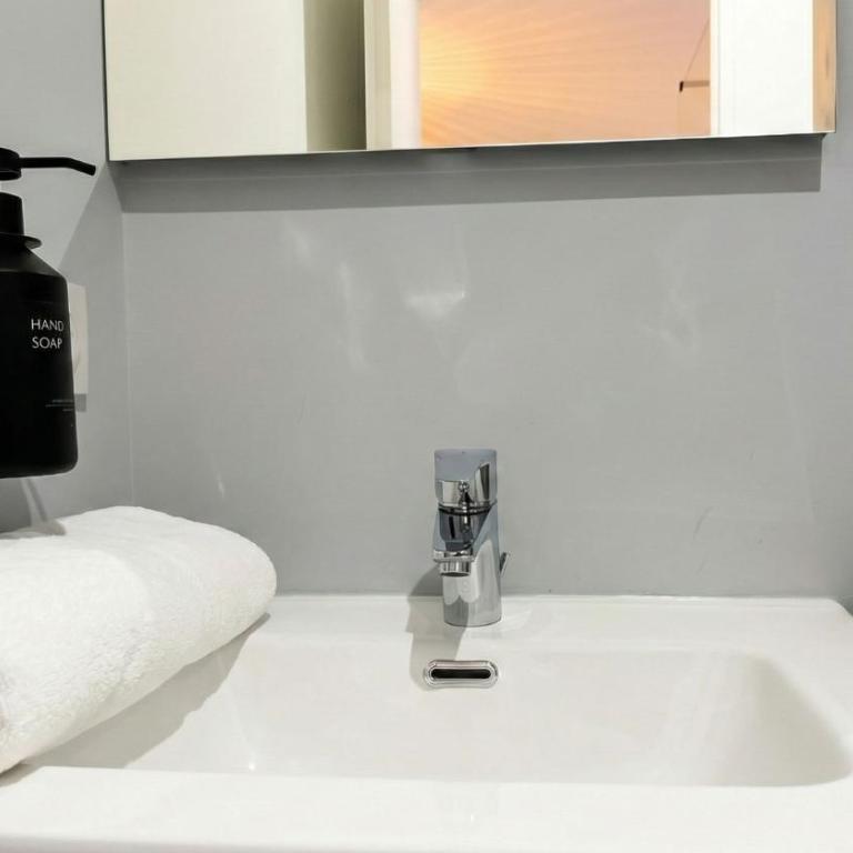LE 21 - Suite SPA Premium - Jacuzzi Privatif & Vue Rhône - Appartement 1 Chambre - 18