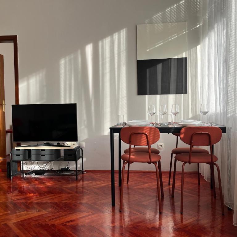 Vista Central Sarajevo - Design Apartment with City View - Two-Bedroom Apartment - 8