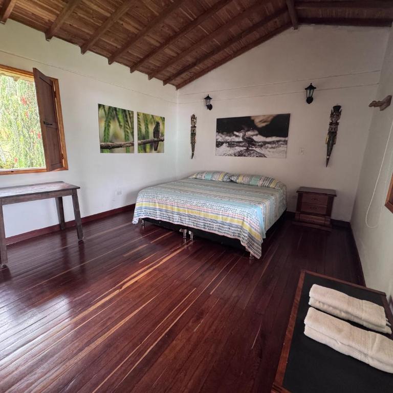 Kumanday Lodge - Deluxe Room - 1
