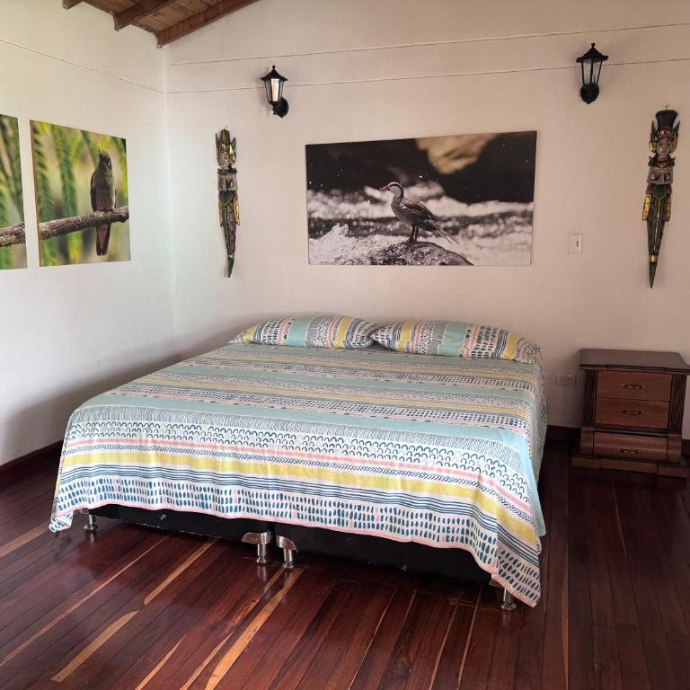 Kumanday Lodge - Deluxe Room - 2