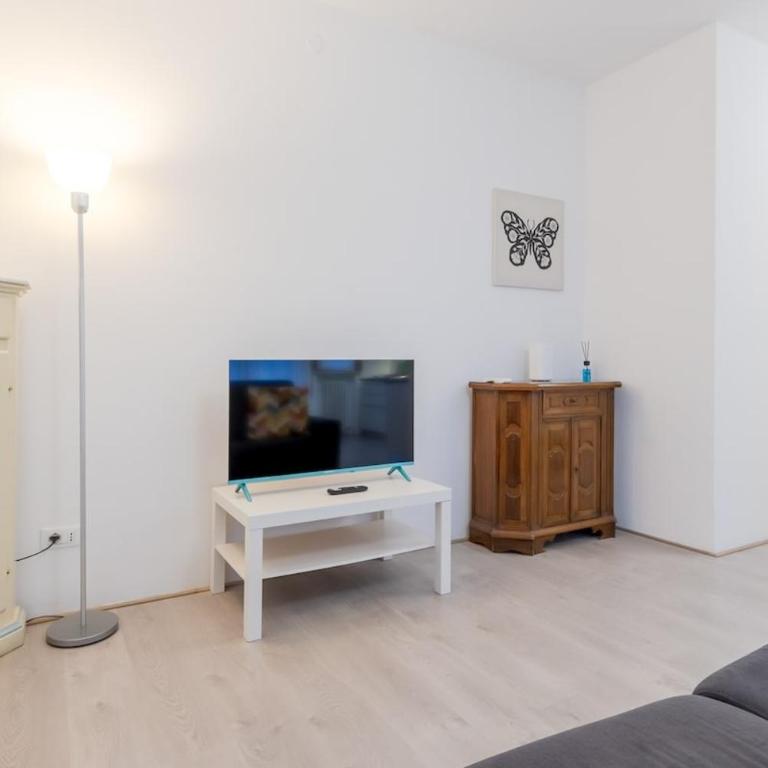 Airport 5 min - Apartment with Parking - Appartamento con 1 Camera da Letto - 4