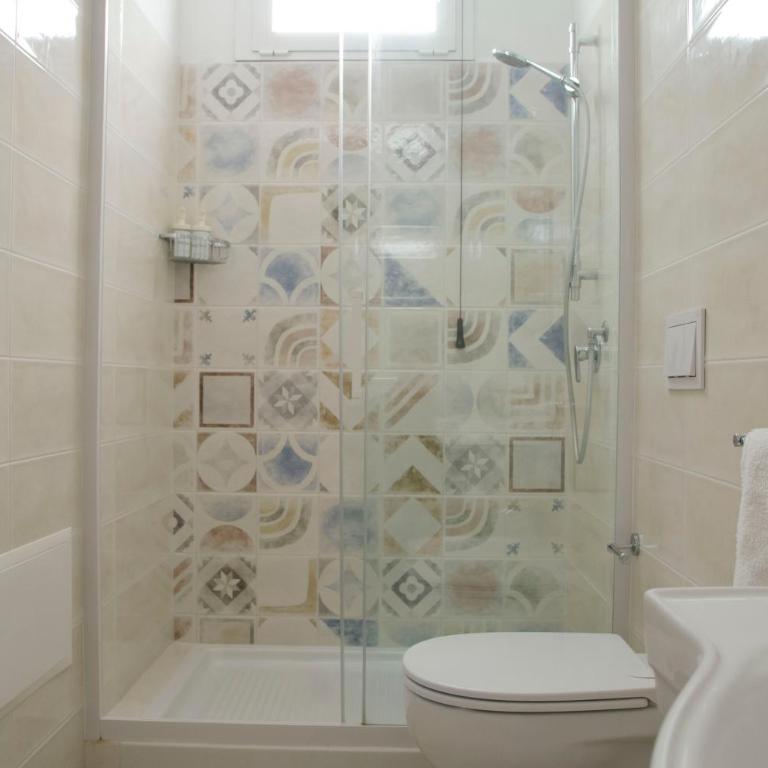 Residence La Perla - Marzamemi & Sea - Homie Livings - Quadruple Room with Private Bathroom - 16