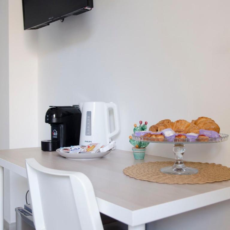 Residence La Perla - Marzamemi & Sea - Homie Livings - Quadruple Room with Private Bathroom - 2