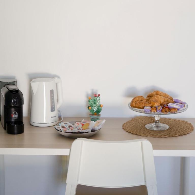 Residence La Perla - Marzamemi & Sea - Homie Livings - Double Room with Private Bathroom - 8