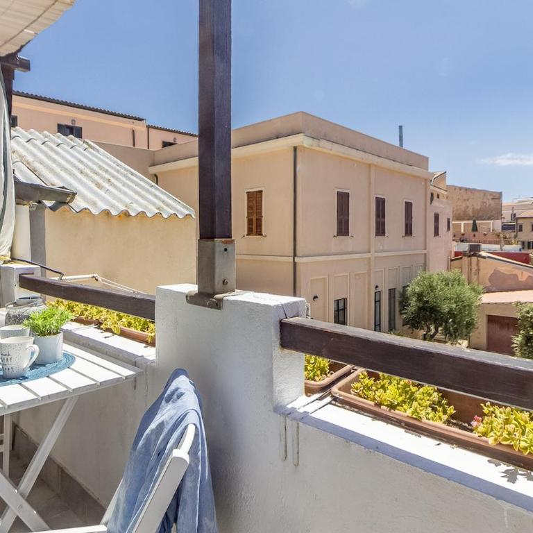 NURAS - Il Balcone sui Tetti - Appartamento Superior con 1 Camera da Letto - 41