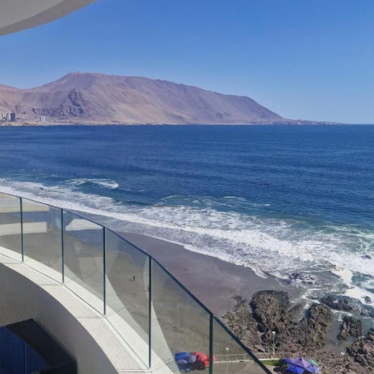 Vista infinita al océano, Cavancha a Playa Brava - One-Bedroom Apartment - 4