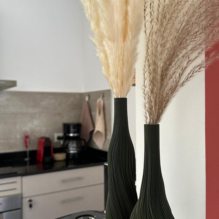 Modern 2BR apartment with heated pool and panoramic lake view - Apartamento de 2 dormitorios - 30