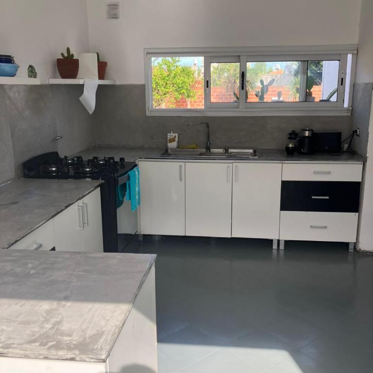Alquiler Temporario Casa Caisamar - Two-Bedroom House - 6