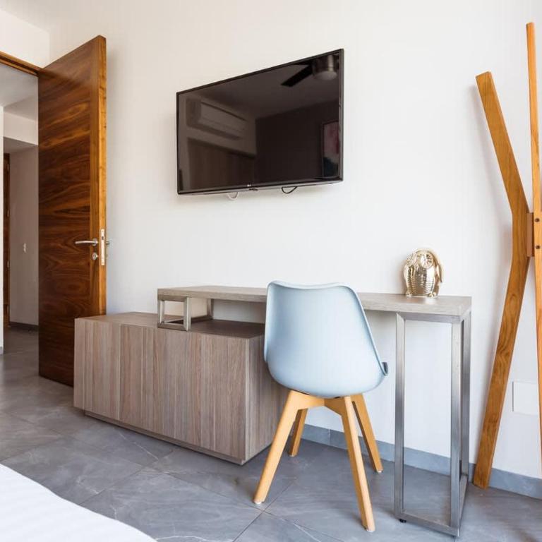 Spacious Retreat for 10 people - Apartment - 7