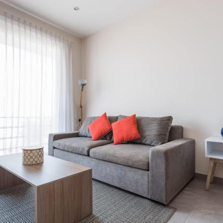 Spacious Retreat for 10 people - Apartment - 8