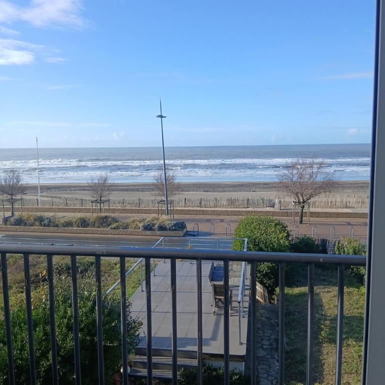 Villa vue océan exceptionnel Soulac centre 8 personnes - Villa - 23
