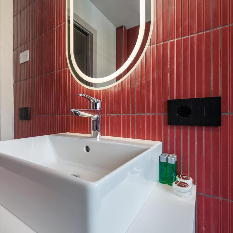 Central Guest - Appartamento con 2 Camere da Letto - 8