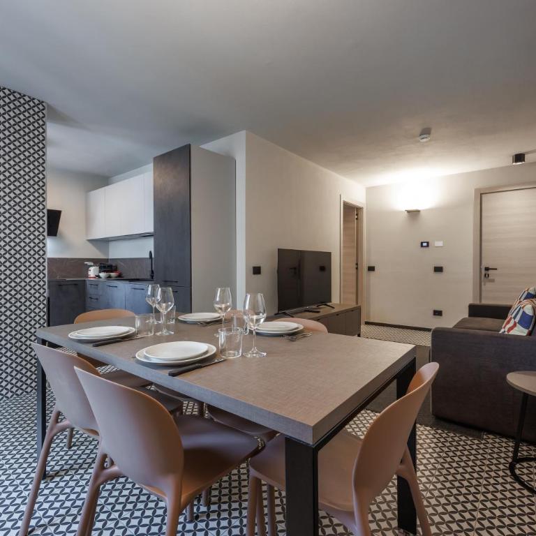 Central Guest - Appartamento con 2 Camere da Letto - 4