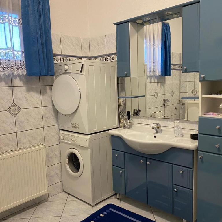 Villa Lana - Villa - 21