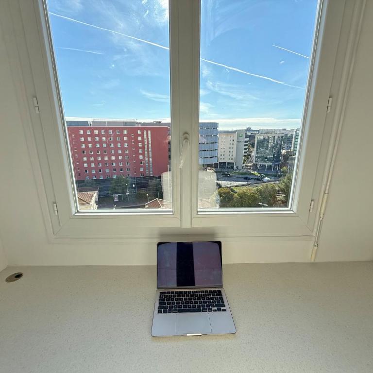 Nice Ouest Chambres Privees Modernes TV Wifi Bureau en colocation - Doppelzimmer mit Gemeinschaftsbad - 9