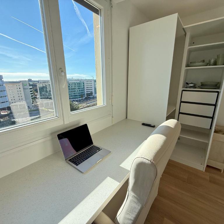 Nice Ouest Chambres Privees Modernes TV Wifi Bureau en colocation - Doppelzimmer mit Gemeinschaftsbad - 6