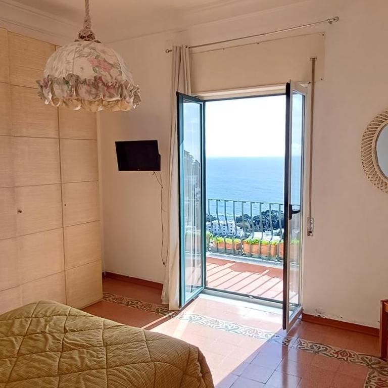Appartamento Vista Mare e Isola - Appartamento con 3 Camere da Letto e Vista Mare - 8