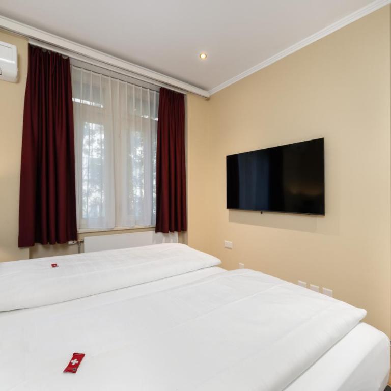 Swiss Inn & Apartments - Superior Double or Twin Room - 1