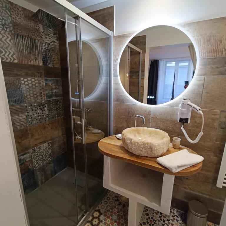 Le Savoyard - Chambre Double - 8