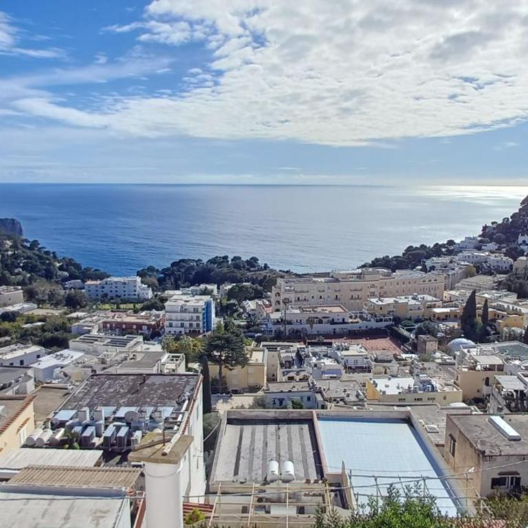 Appartamento Vista Mare e Isola - Appartamento con 3 Camere da Letto e Vista Mare - 1